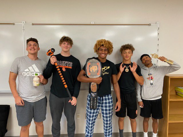 Congrats to the following players on the awards of the week:

🟠Jaxon Cody- O lineman of the week
⚫️Micah Brown - Special teams key player of the week
🟠Max Tomaszewski - Hammer of the week
⚫️Marcus Roney - standout player of the week
🟠Ricardo Lagares - Saints Player of the game