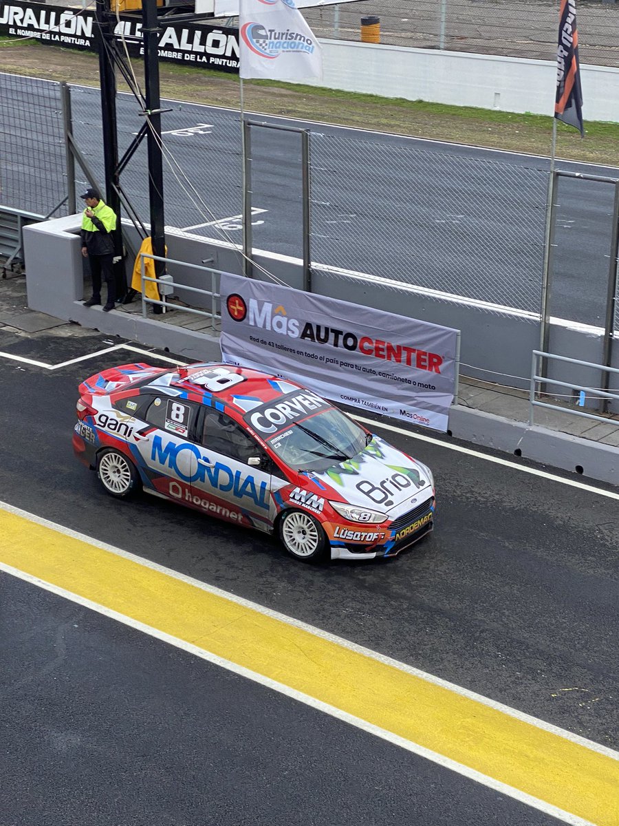MunozMarchesi's tweet photo. 🏁 Jornada de trabajo y buena clasificación en el #TNenBuenosAires para nosotros.
Buen trabajo de succión junto a Manu y vamos por una buena serie mañana 💪🏼
-
#MMM8 🔺 @SaturniRacing https://t.co/3YNSnHPO5I