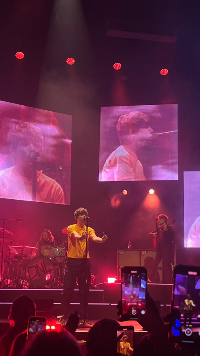 🖕🏻🖕🏻♥️

<a href="/Louis_Tomlinson/">Louis Tomlinson</a> <a href="/LTHQOfficial/">LTHQ</a> 

#FaithInTheFutureStockholm