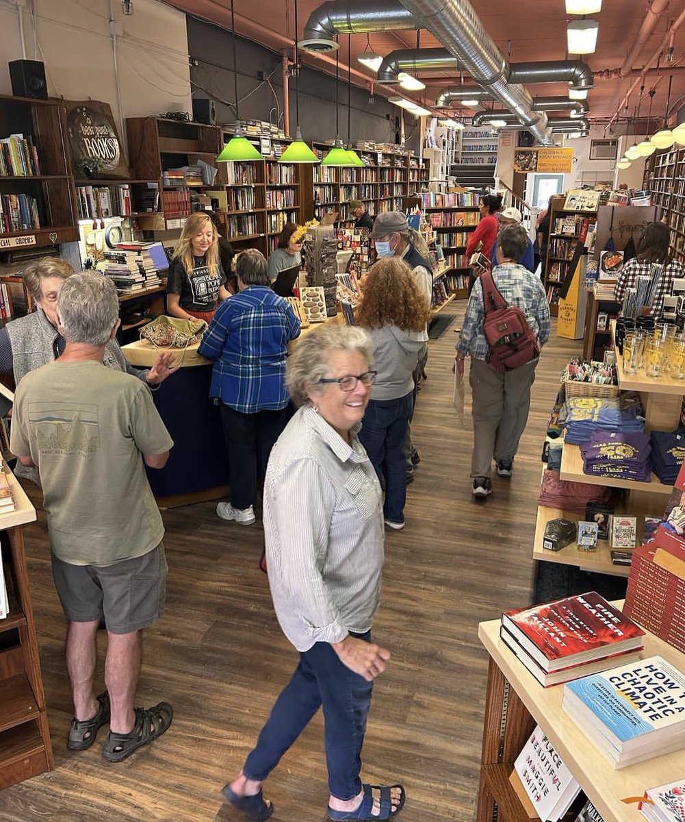 How wonderful is it to see the Montpelier, Vermont bookstore treasure, @BearPondBooks , back from the (literal) watery abyss after the Great Flood of July 10?!?!
