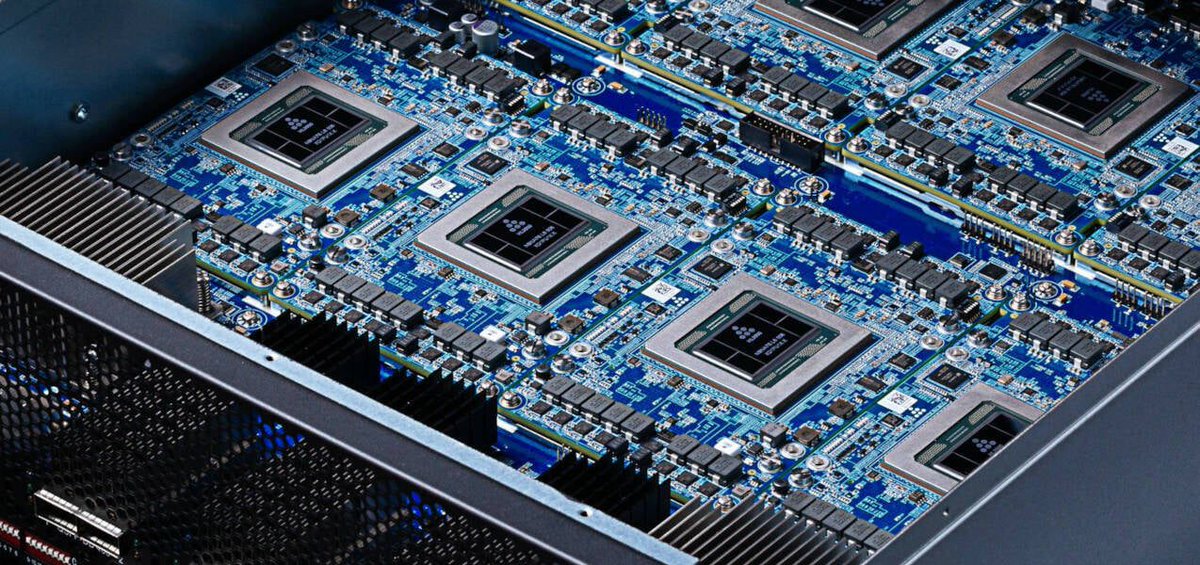 Intel's Gaudi 2 Surpasses Nvidia's H100 in Key AI Workloads

#5nmprocess #A100GPU #AI #AIaccelerator #AIworkloads #artificialintelligence #CPU #datacenterGPUs #Electronics #FalconShoresGPUs #Finetuning #Gaudi2chip #Gaudi3chip #H100GPU

multiplatform.ai/intels-gaudi-2…