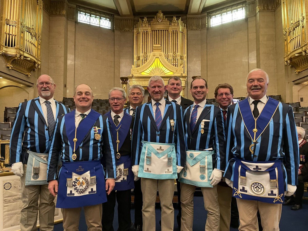 The <a href="/rucknmaullodge/">Ruck 'n' Maul Freemasons Rugby Lodge Oxfordshire</a> brethren enjoying themselves at <a href="/LondonRugby857/">London Rugby Lodge</a>