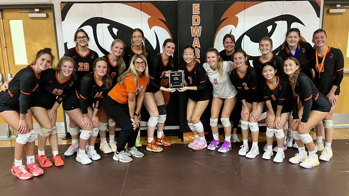 Lincoln-Way West Athletics tweet media
