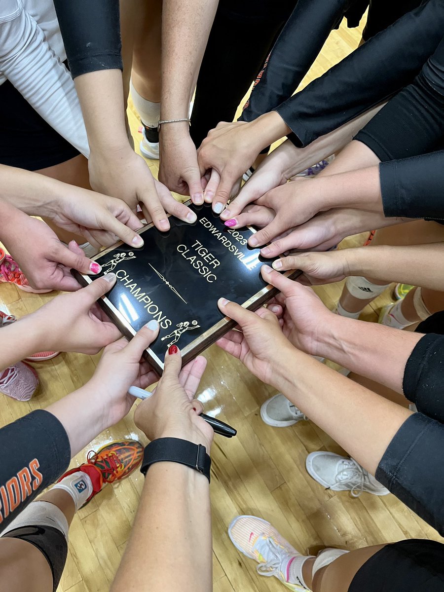 Lincoln-Way West Athletics tweet media