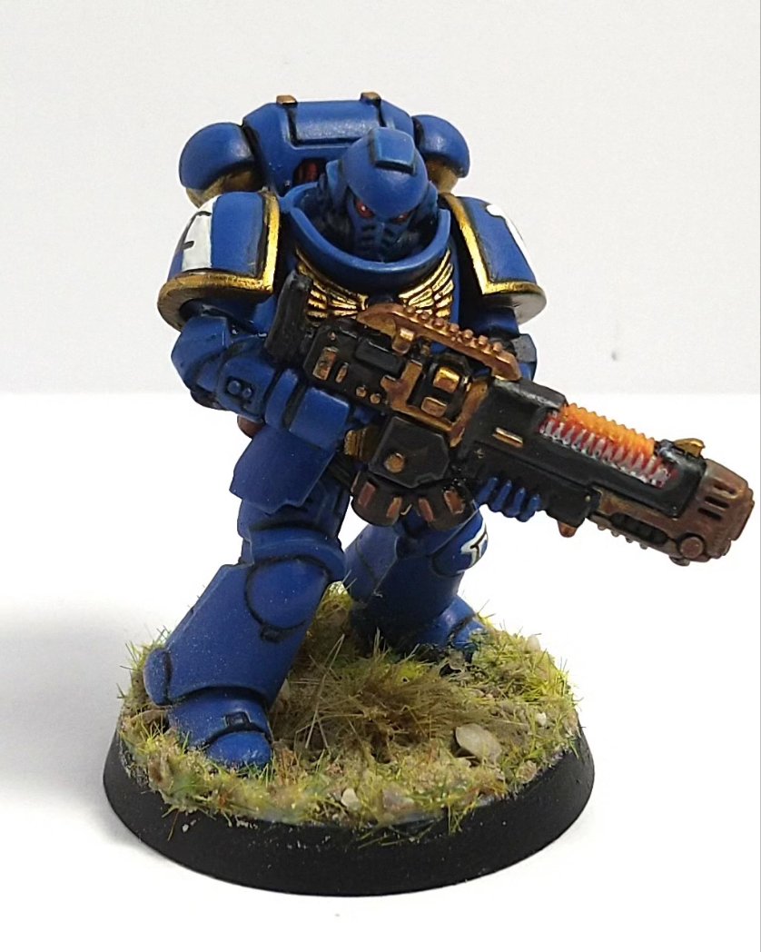 swaderoon's tweet photo. On today's episode of "Mrslederberge Paints A Space Marine": an Ultramarine. He'll make great target practice for my Boyz shootas...

I'm also open for commissions! DM me for details. https://t.co/AhsrwuVQy5