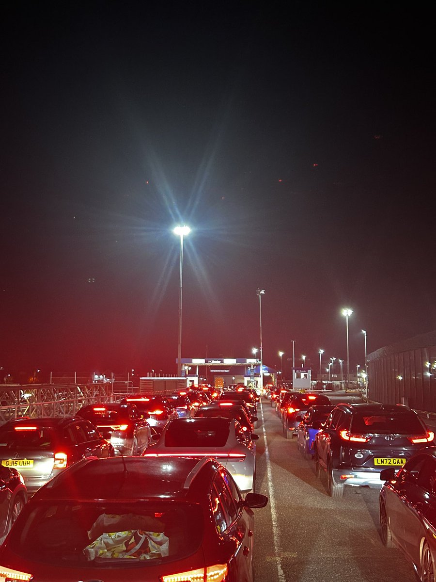 Over 90 mins queuing to get through passport control at Newhaven. I hate Brexit and every last tory gammon