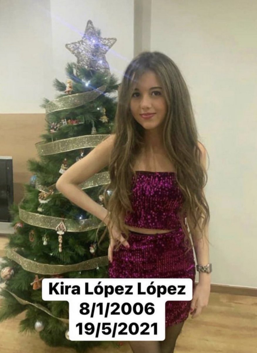 JMporKiraLopez's tweet photo. Saber que la vida no es una linea recta siempre lo he sabido. Imaginar que puedes manejar las riendas de tu vida puede verse bruscamente interrumpido por una enfermedad, pero incluso en esa circunstancia, sigues en la lucha por encontrar la felicidad. Sin embargo, cuando enfrentas la pérdida inimaginable de un hijo o hija por suicidio, todo cambia de manera irreversible.

Tu única hija, apenas de 15 años, la persona a quien amabas más que a ti mismo, se va para siempre. El entorno en su escuela no la dejó encontrar su lugar; fue objeto de acoso y burlas hasta que le hicieron creer que no era suficiente, que la vida ya no valía la pena. 
Tu mundo se desmorona.

La posibilidad de alcanzar la felicidad parece extinguirse con la partida del ser que más amabas. Cada segundo se llena con el eco de su ausencia. Sigues hablándole, esperando que de alguna manera te pueda oír, quieres creer que puede oírte como último recurso para seguir adelante. Pero la realidad dolorosa es que nunca más podrás abrazarla, decirle cuánto le quieres, ni reír nunca más con ella.

Te conviertes en un superviviente. Tu esencia ha cambiado; Eres padre o madre sin hijo o hija. No es simplemente que la vida no siga un guion lineal; es que a veces puede ser muy cruel, daría mi vida por ella sin dudarlo un segundo. 
Vosotros que me leéis disfrutad el momento mientras podáis, sed felices, no perdáis ni un segundo, y por favor sed amables unos con otros...eso salva vidas. 
Te quiero mi princesa espero tener suerte y soñar contigo esta noche...ahí estás viva y todos somos felices, tú, tu mami y yo. 
#ElAcosoEscolarMata #UnaEscuelaQueNoDuela