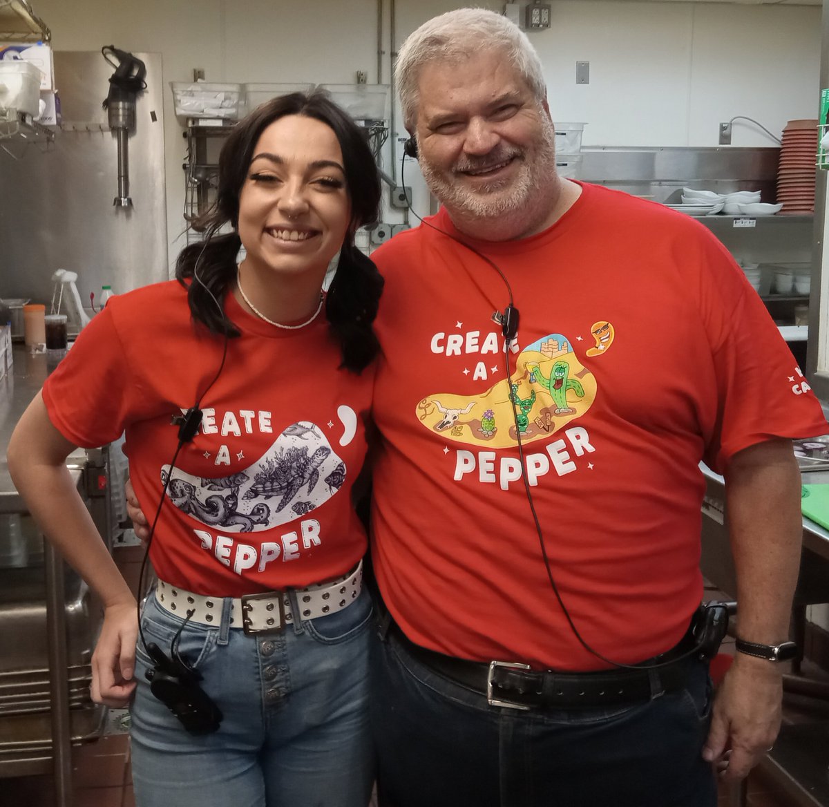 SW_Landrum's tweet photo. Watch out, two Hope Captains in the house. #chilis, #chilislove, @tjposthuma @JBarraza6, @Ahmall, @JoeSing50728300
#createapepper https://t.co/kBObZz0HVG