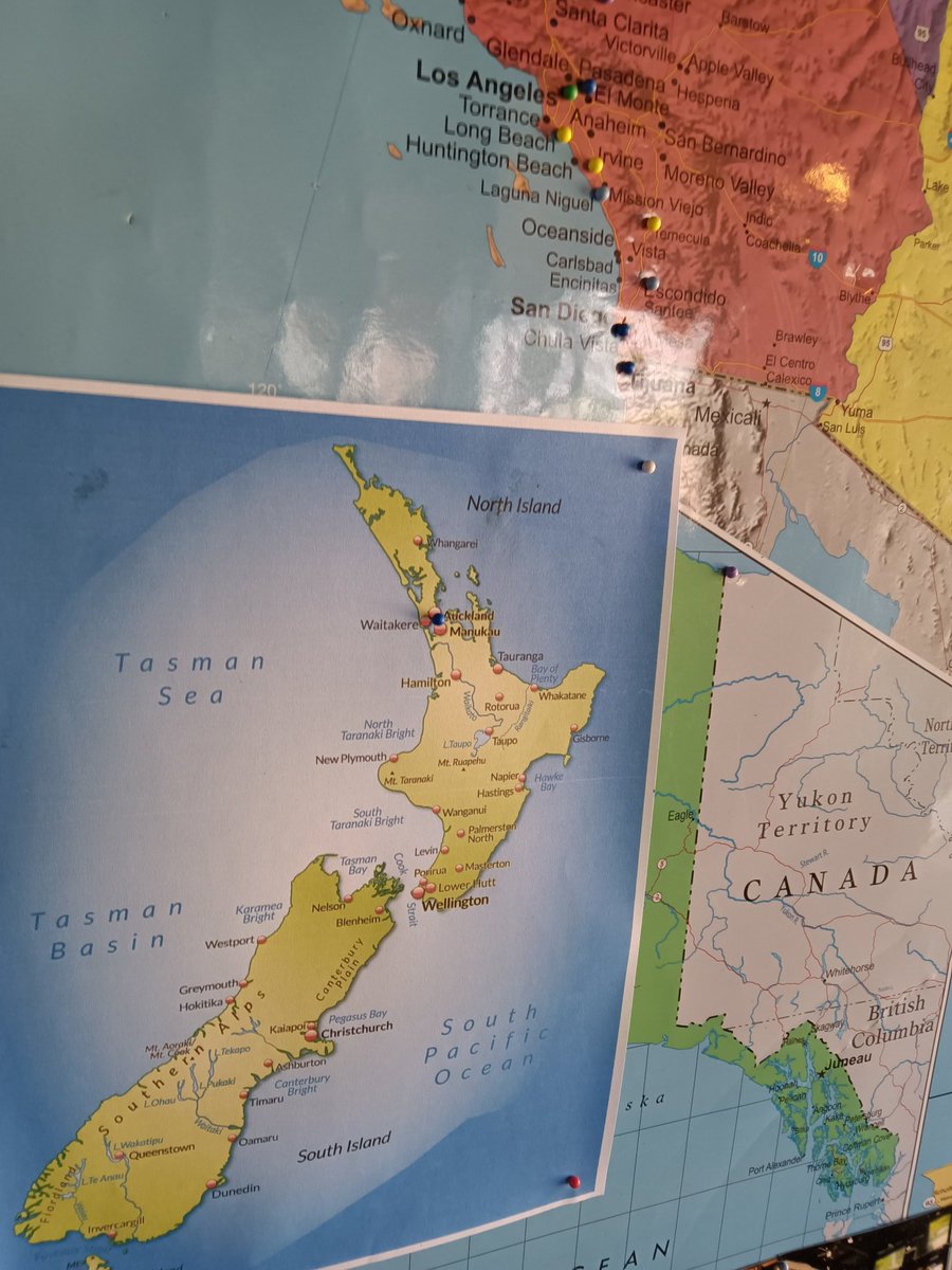 Welp now had a kiwi visit the bar @pgjdogbar. @njmoreland
Was kind enough to not only visit @BMGUofL1 for a seminar while in the US. She even visited the our dog bar, so we added NZ to our map of visitors!