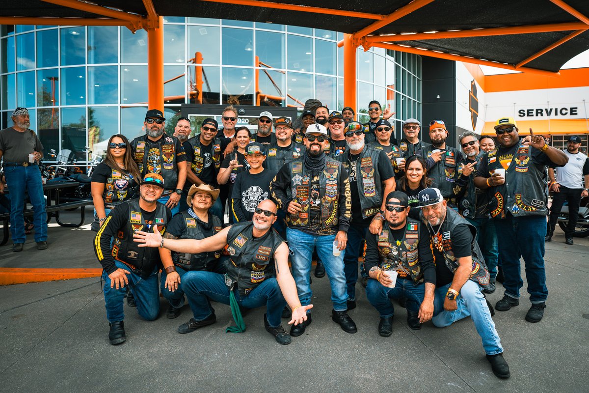 AEHD_KickAss's tweet photo. A BIG Thank You Goes Out To LAMA Dallas For Cooking Up Breakfast, Serving That Free Beer, Putting on a KICK-ASS Poker Run, And Having A Great Time With Us Today!! 😃 🇺🇸 🦅

#Hogs4Paws #RescueRow #LamaDallas #PokerRun #aeharley #harleydavidson https://t.co/1Cu31i4O1M