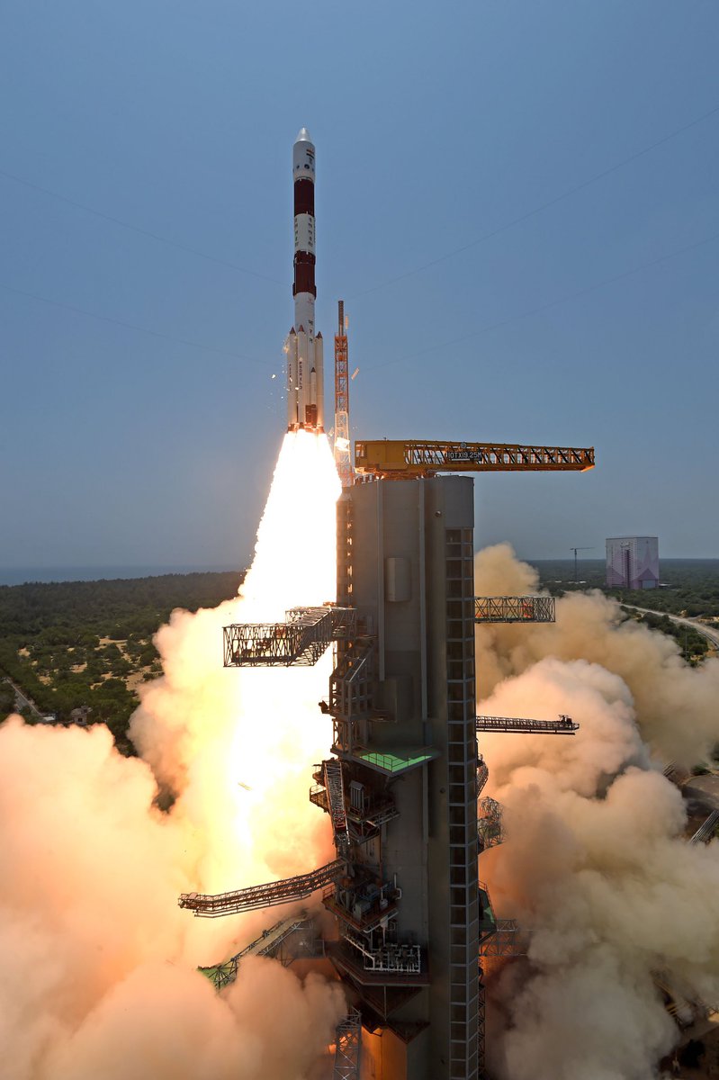 macroxindia's tweet photo. India’s first solar observatory has begun its journey to the destination of Sun-Earth L1 point.
#ISRO #isroaditya1 #Spacesuperpower https://t.co/1ix8OGebSJ