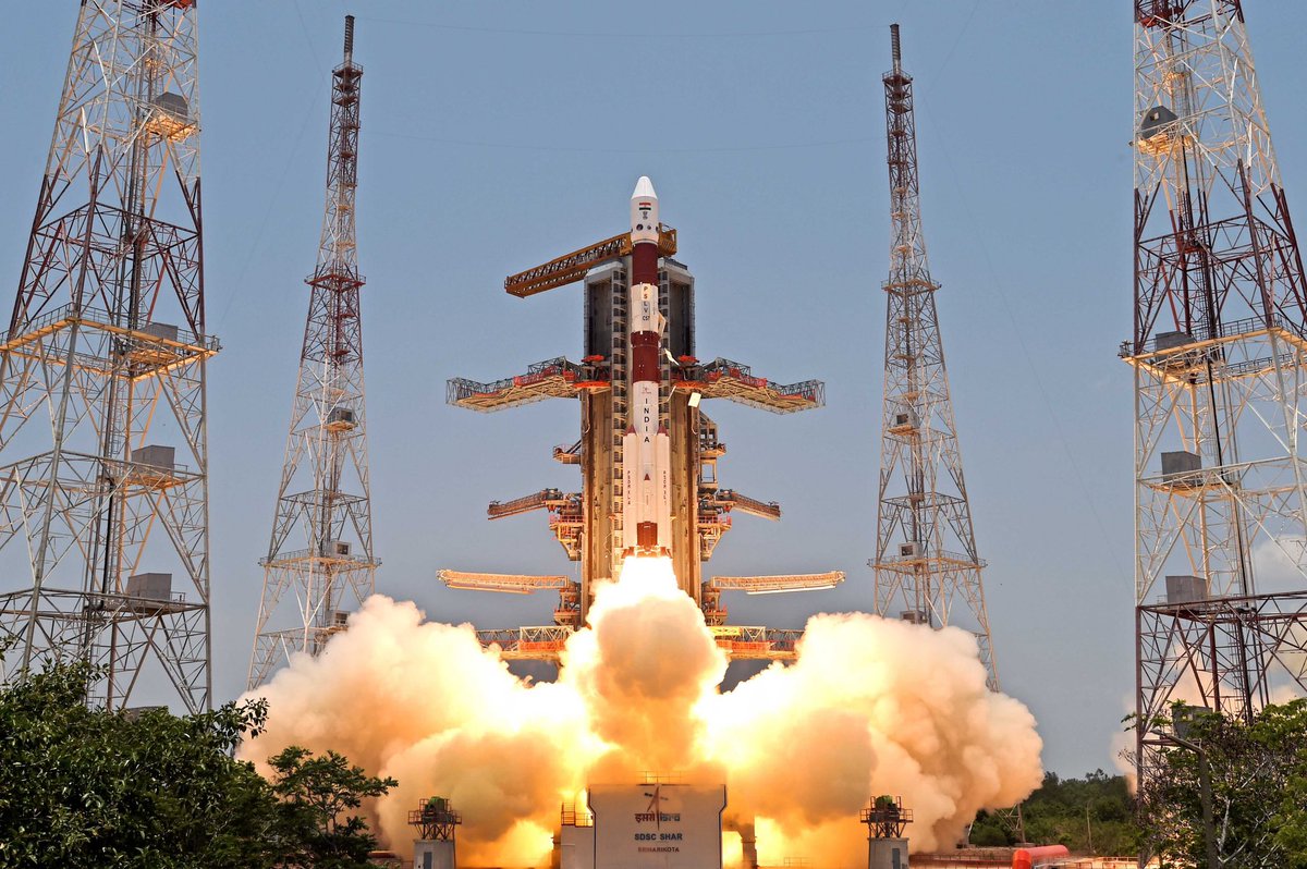 macroxindia's tweet photo. India’s first solar observatory has begun its journey to the destination of Sun-Earth L1 point.
#ISRO #isroaditya1 #Spacesuperpower https://t.co/1ix8OGebSJ