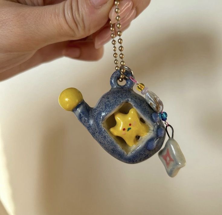 refresh your pinterest and your first 4 non kpop related pics define you 🪷