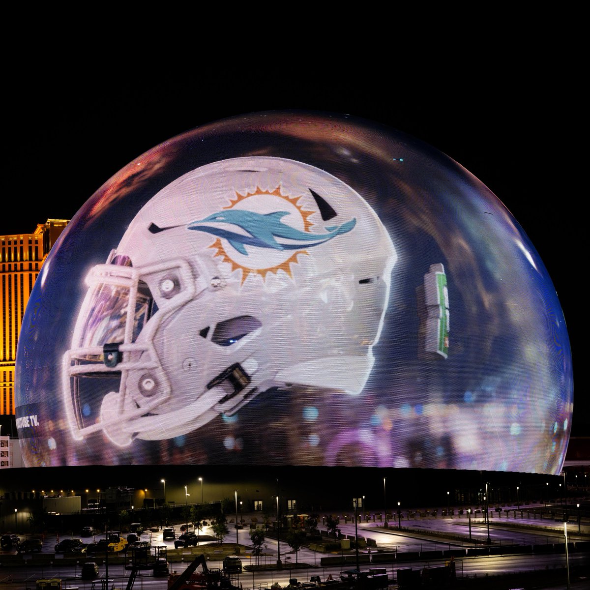 YouTube's tweet photo. touched down in Vegas 👀🏈 https://t.co/mC5LHdMOhF