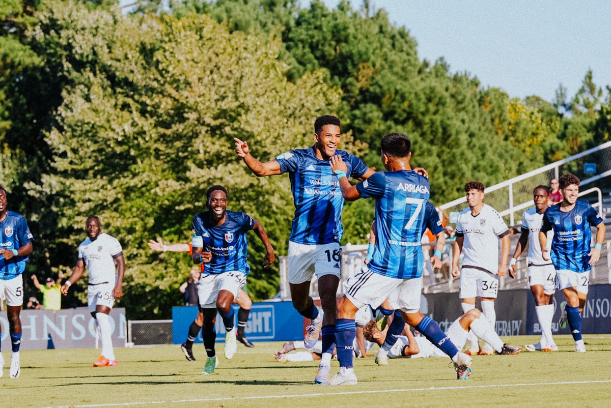 NorthCarolinaFC's tweet photo. What a way to get your first NCFC goal 🤯🤯 https://t.co/IDTesf38BK