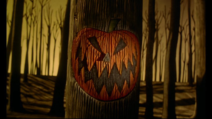 cupofhorror's tweet photo. mentally I am always here 🎃 https://t.co/OlRmHB22OJ