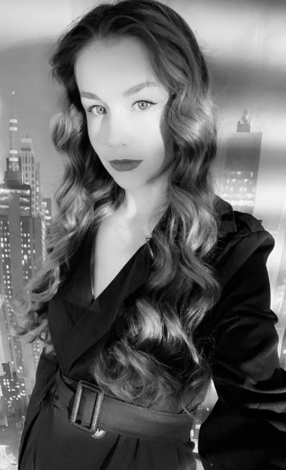 Live on mfc  https://t.co/wAk8VouzK8 https://t.co/SJuguszpjo