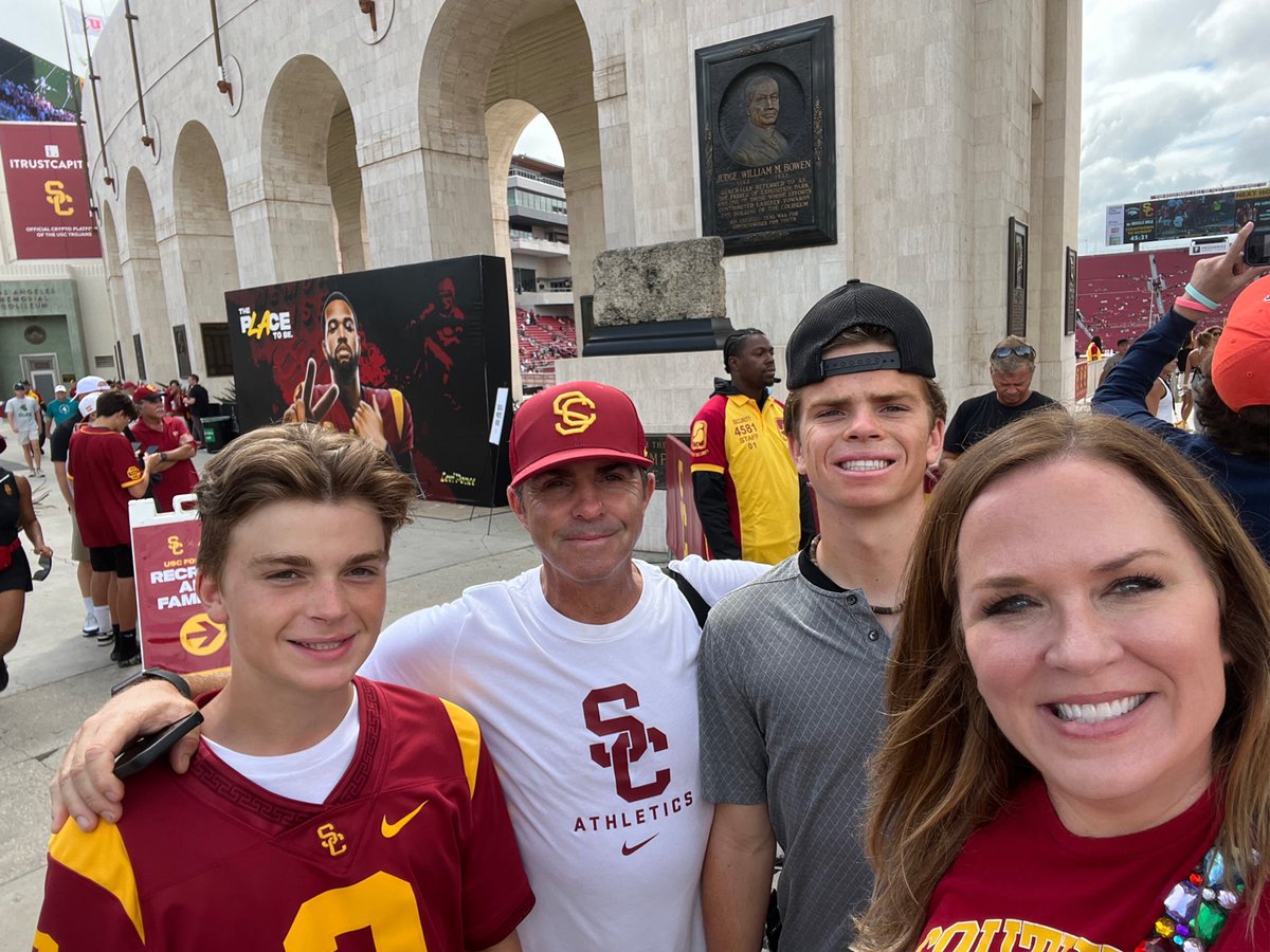 #USCselfie