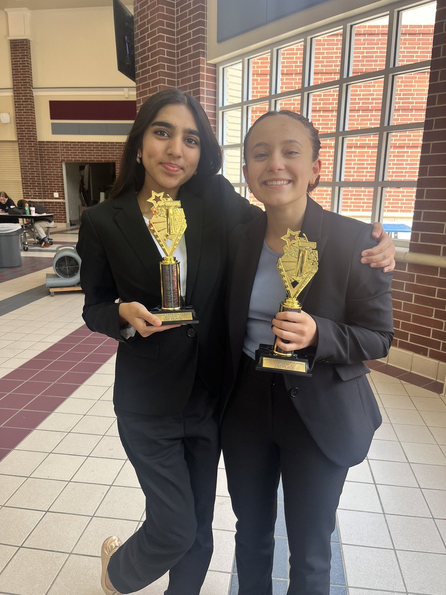 Grand Oaks Speech & Debate tweet media