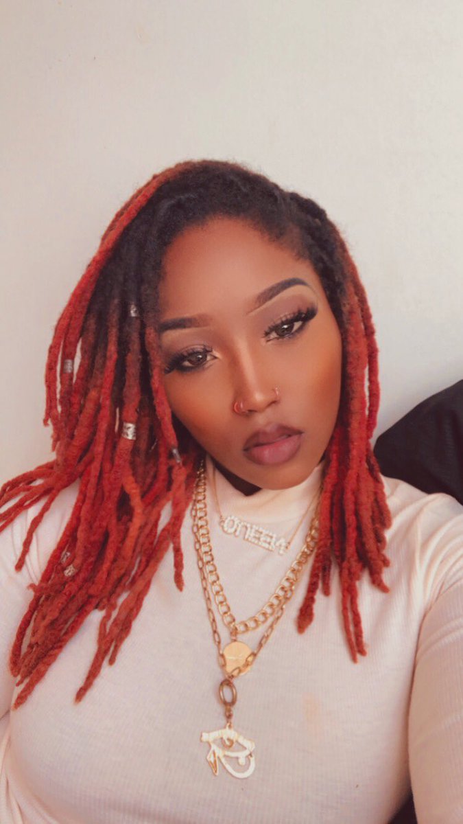 Lesbi_red223's tweet photo. 🫰🏾🫶🏾 https://t.co/daSPde85YY
