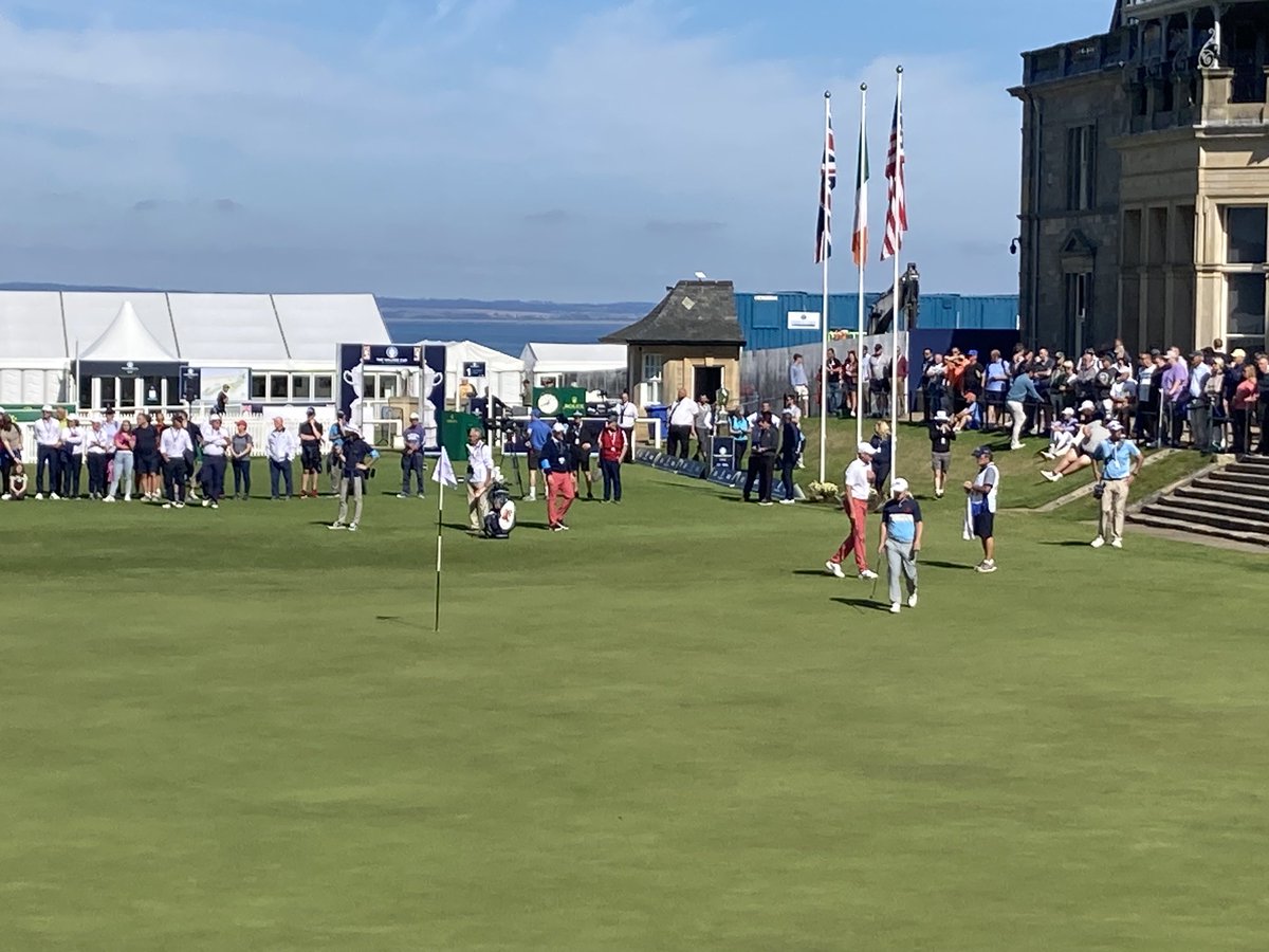 Davehodge74's tweet photo. Great couple of days at the @WalkerCup with the family at @TheHomeofGolf ,20 years since I last watched the match #GantonGC, hoping for another #GB&I victory tomorrow ⛳️ ☀️ https://t.co/5mMjA0VGys