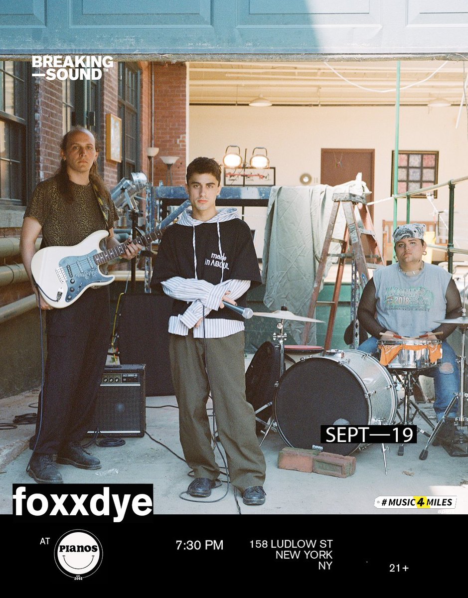 foxxdye playing @BreakingSound @PianosNYC sept 19th • w/ full band

tixr.com/groups/breakin…