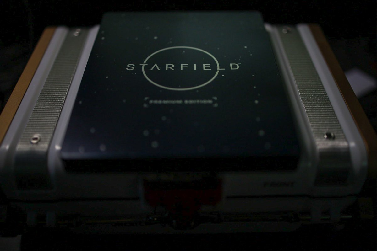 Protoficial's tweet photo. Finally, get to play some #Starfield #XboxSeriesX https://t.co/oNysmntJtx