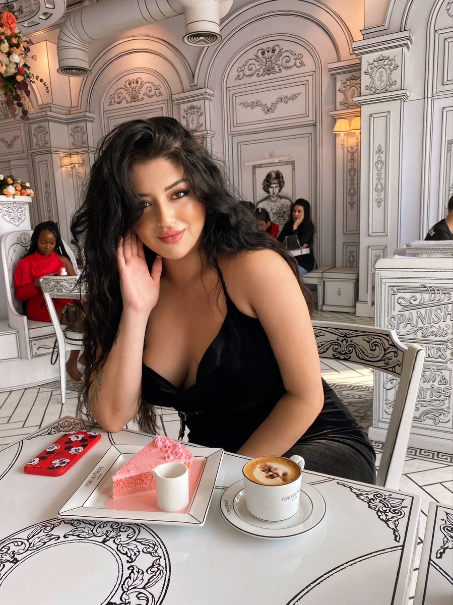 aydebusee's tweet photo. Gençleştim resmen 🥰🌹 https://t.co/dHzpxsOsSH