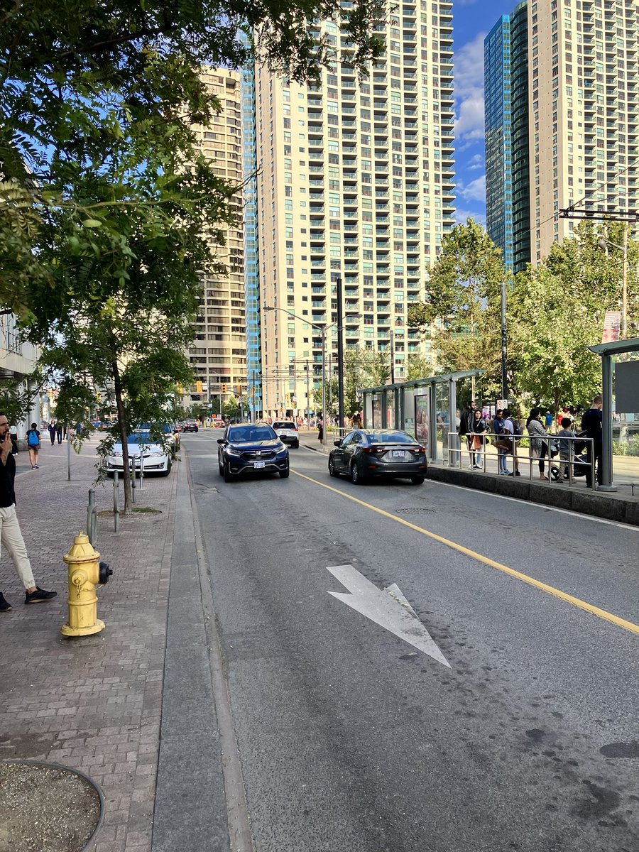 Queens Quay used to have 4 lanes for cars, narrow sidewalks. Thanks to @IamDavidMiller & superb @WaterfrontTO now kilometres w just 2 car lanes and huge promenade to walk, bike, chat, shop… enjoy presence of each other. It took vision + action + guts. Doable! #Cities4everyone