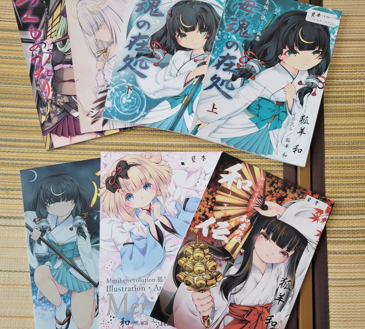 Merievo's tweet photo. #即売会
#愛知
#オリジナルグッズ

おはようございます🦊
本日はcircleLink(@ze_Arc_)様主催の中部国際空港セントレアホールにて出店しております。
ブース：C01、02
本日ご来場されるあなた、ご来場お待ちしております！ https://t.co/sqF8Ush2VB