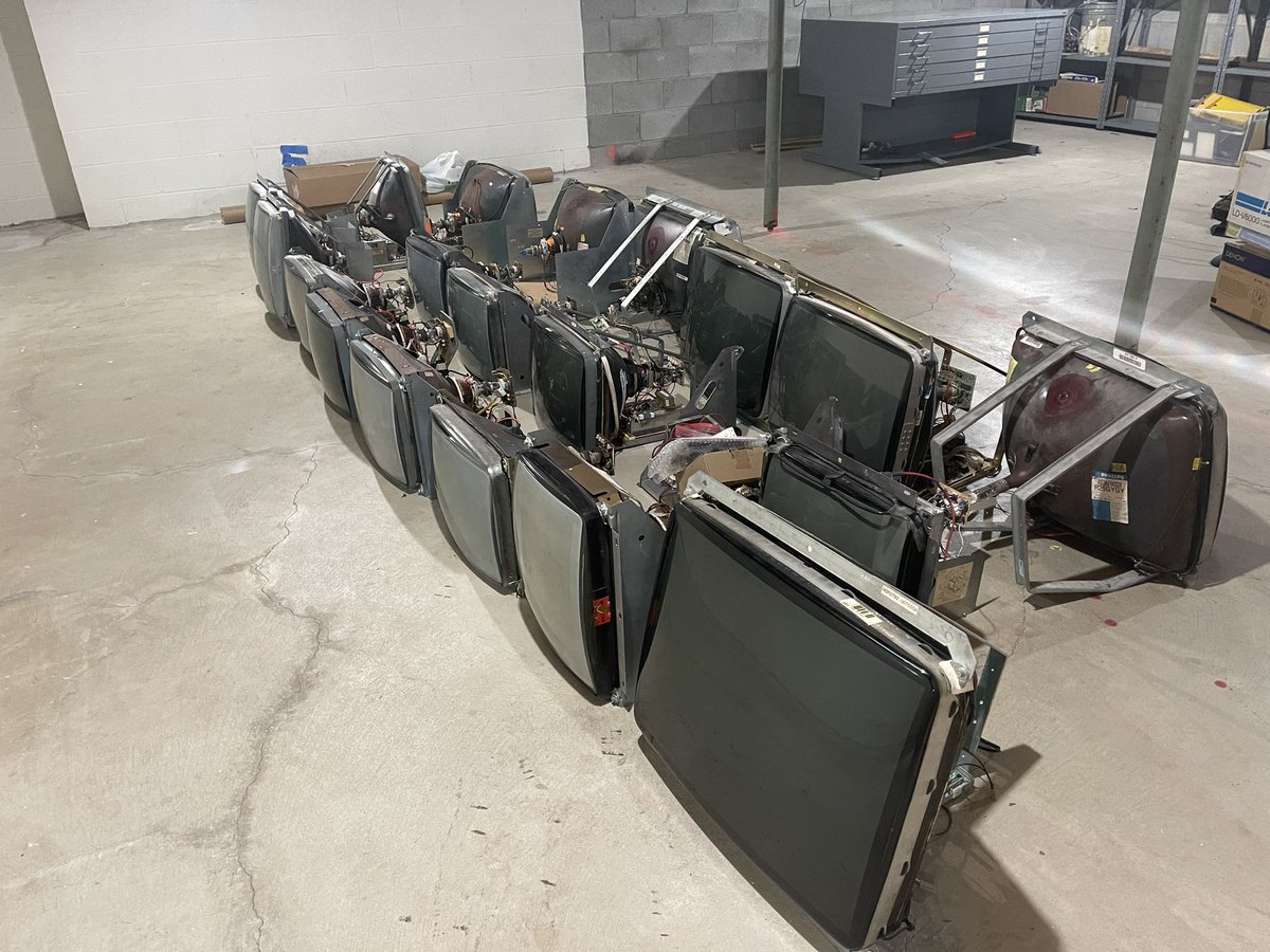 It’s not often all the extra CRTs smile for a photo but it’s time to move them to the new house.
