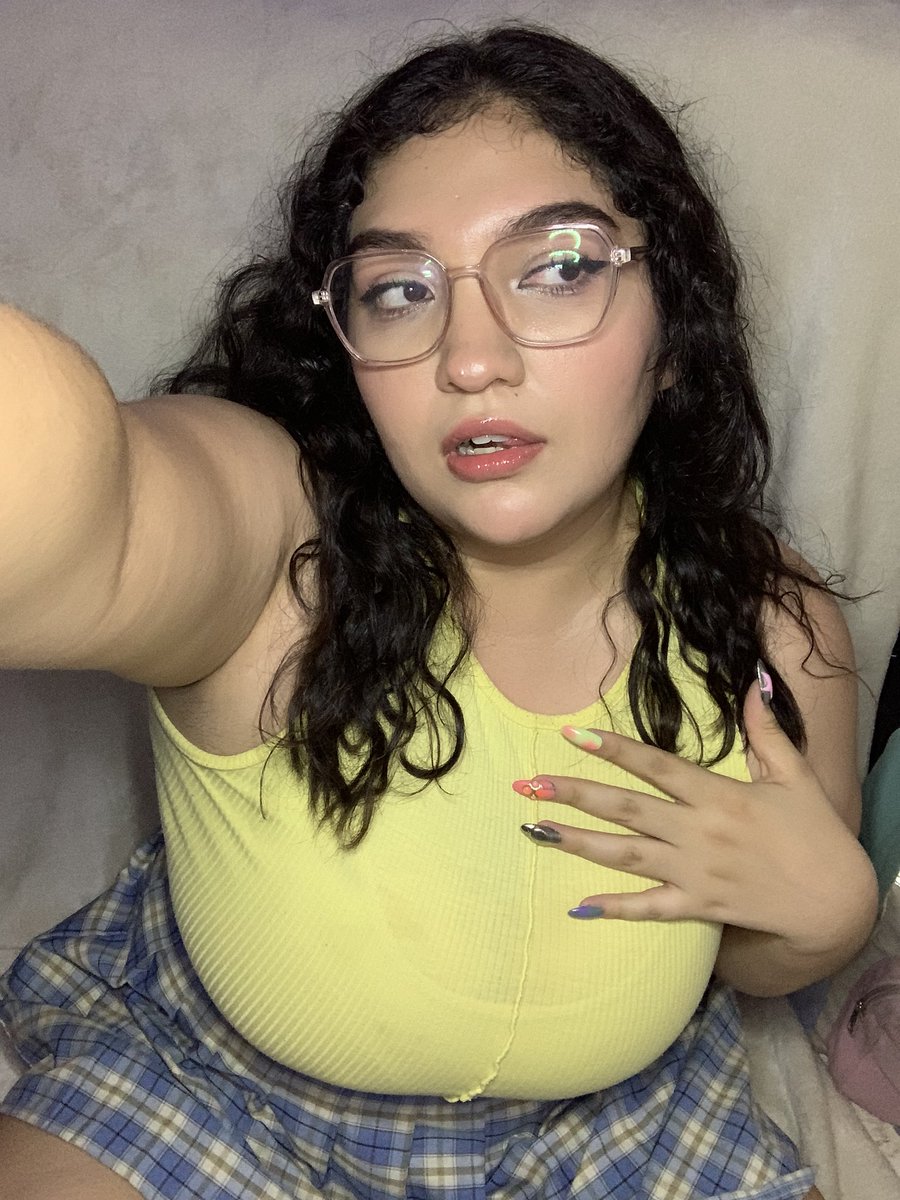 cherrycitaaa_'s tweet photo. Unas fotitos que subí a mi insta❤️ https://t.co/HMPeAgFcsL