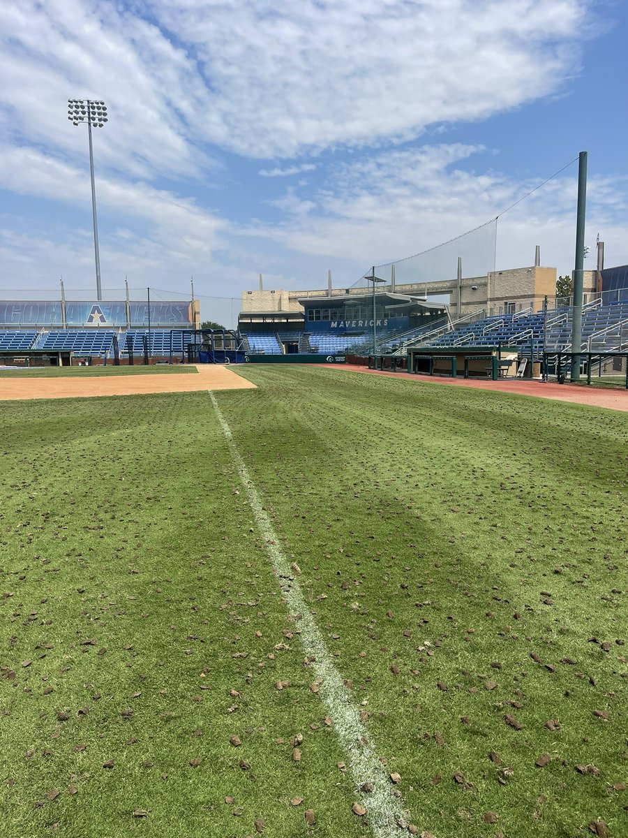 UTAfields's tweet photo. Loving all the pristine looking football fields out there, good luck to everyone this season. We took advantage of the long weekend to punch some holes and received the gift of a little cloud coverage 😳 https://t.co/aZ6qjIDtmB