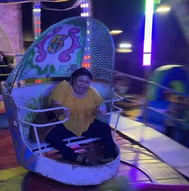 gio__palace's tweet photo. “I can’t wait to go to the fair”

Me at the fair: https://t.co/OuBPYphhj8