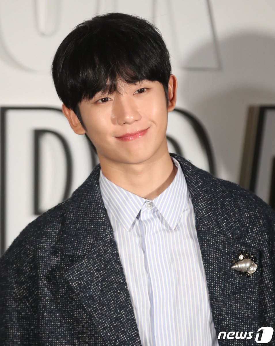 thejunghaein's tweet photo. omg jung haein attended??????? 🤩 https://t.co/zzt8CNBGxW