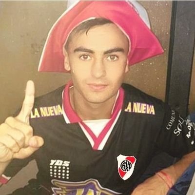 Presentamos a los nuevos jugadores, <a href="/PouMillo/">PouMillo</a> y a <a href="/ThiagoSantilln1/">𝐓𝐡𝐢𝐚𝐠𝐨 𝐒𝐚𝐧𝐭𝐢𝐥𝐥𝐚𝐧</a>. Confiamos en que representarán bien los colores del club.