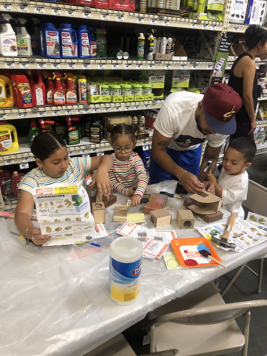 deshell1957's tweet image. The Newark Home Depot’s Kids Workshop. Making a microscope. September 2, 2023. @marcusmccollum @PhelpsFahimah @SeanMorris12 @linetterubio3 @svandoimen @Ckelly28K @rickcreditkelly @EmelahNewsome @DHRMgregorio @Nap716 @D66Celest @thdmikeb @Lfam6Lynch @MattKeatinghd @Stephon68682242