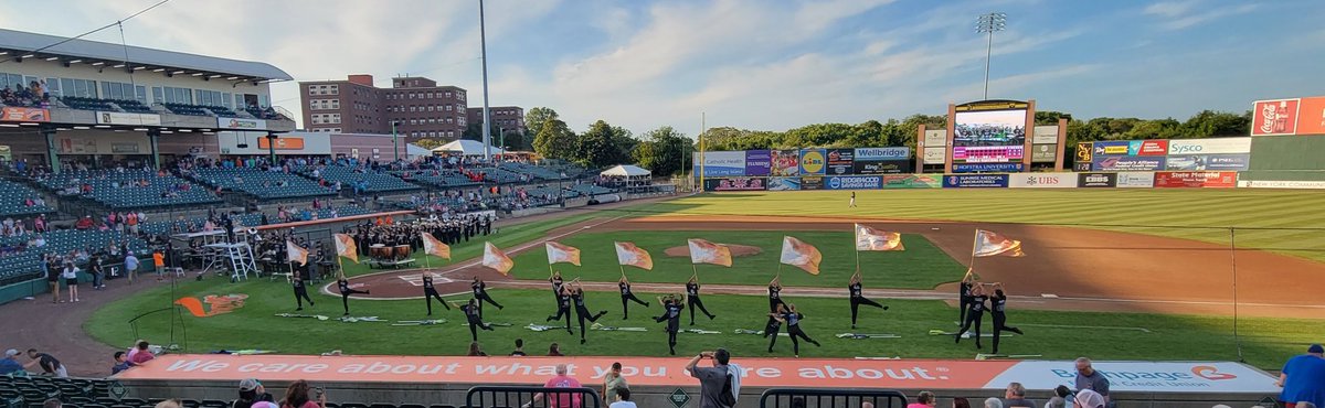 Mineola Marching Band is making us all #MineolaProud at the LI Ducks game tonight! What a great show.  <a href="/mineolahs/">Mineola High School</a> <a href="/MineolaUFSD/">Mineola UFSD</a>