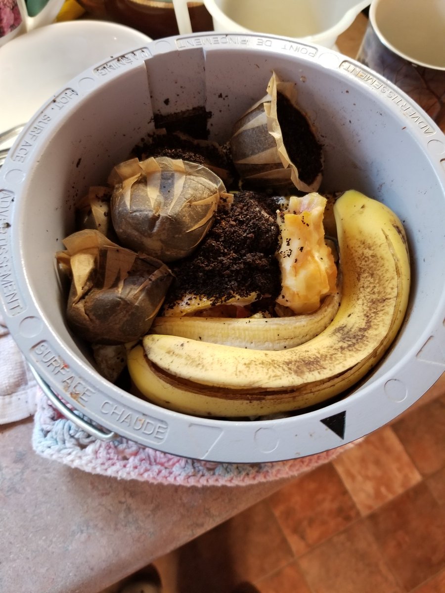 22labguy's tweet photo. Before and after picture from our food recycler
@GbluffsOfficial https://t.co/ONof8yzEsf