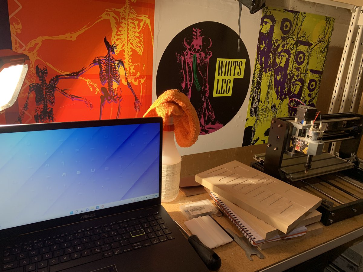 Trebla_vtx's tweet photo. @EpikNFT Just finished applying my vinyl wall decals at my carving space https://t.co/3Ttu4aM7LU
