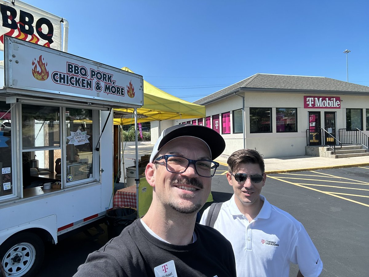 Michael Kuebler tweet media