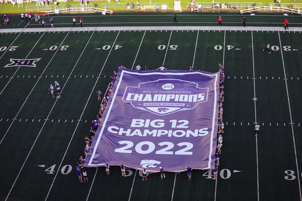 Hang it high

#KStateFB