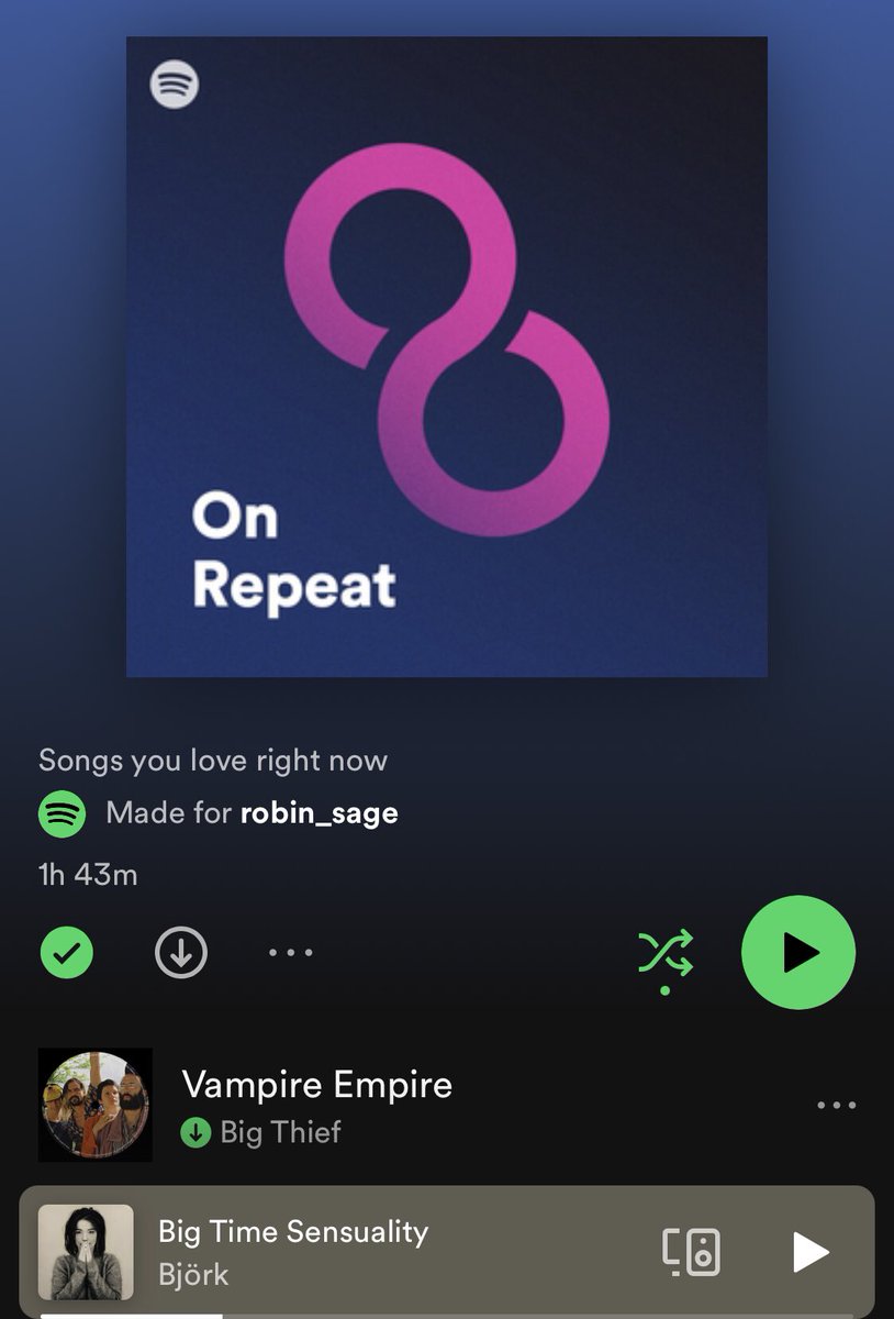 robin_squash's tweet photo. me and my #1 on repeat https://t.co/y7dnb80sTJ