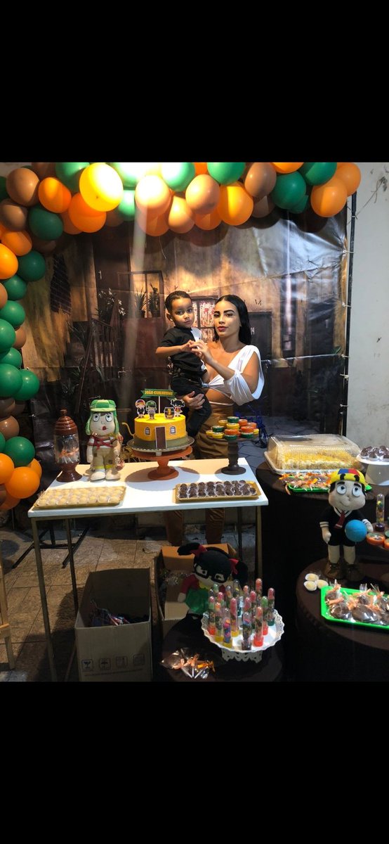Jennifermorena_'s tweet photo. " Tudo perfeito a festinha do meu filho , Gratidão a deus por ter dado certo 💚 https://t.co/eT6Dq10Fxo