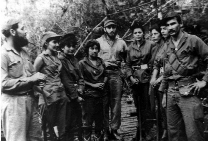 dpsestadpinar's tweet photo. Fíjense, compañeras, si ustedes ganan esta batalla, las van a ganar todas, porque la batalla más difícil es esta.Fidel Castro Ruz, septiembre de 1958.#FidelPorSiempre https://t.co/mWljOekqCB