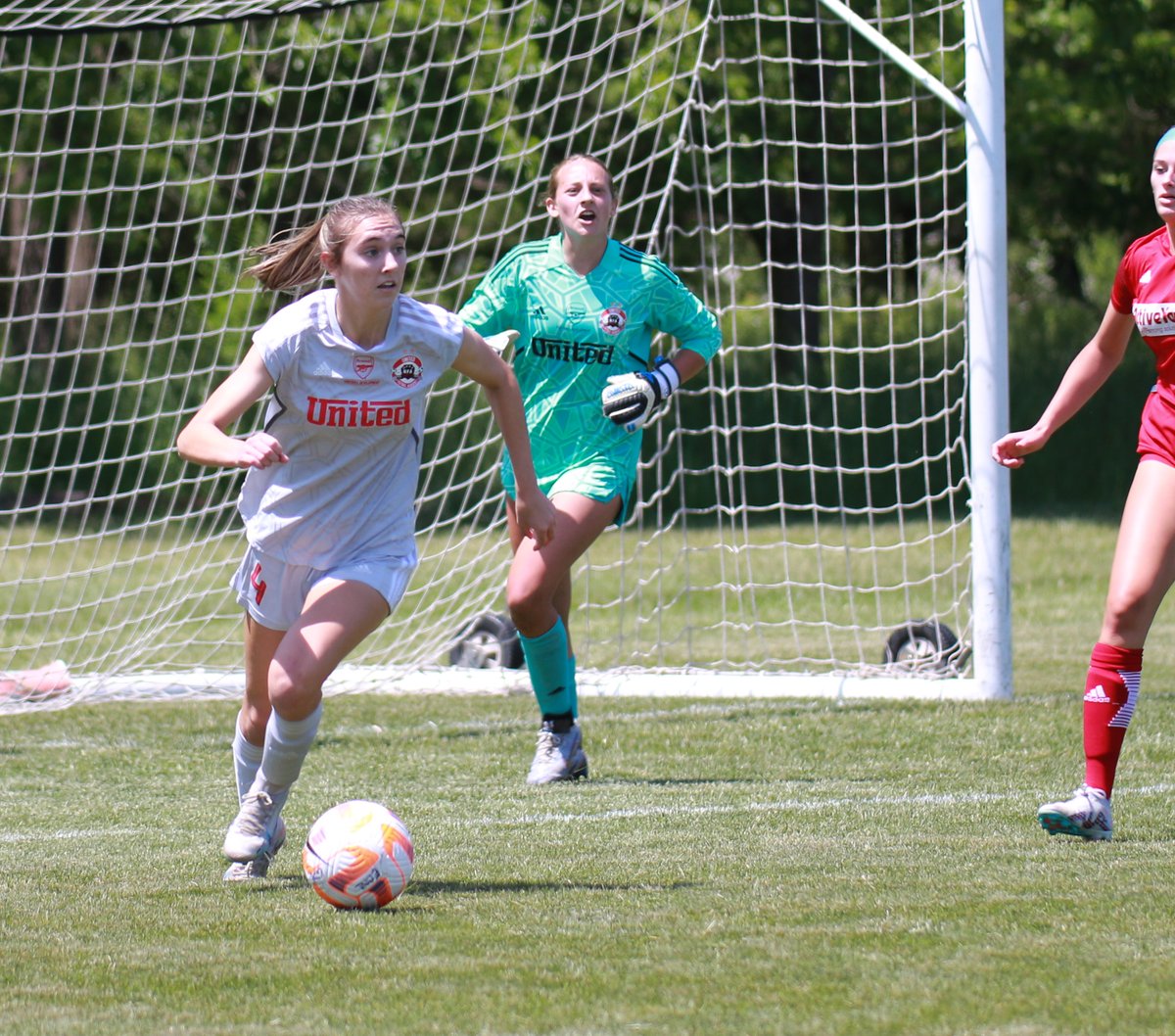 Kelly_walsh2025's tweet photo. No games this weekend but I can't wait for ECNL conference play to start next weekend in Jacksonville.  I love this team! @ECNLSoutheast @ECNLgirls @UnitedFA_ECNL @TopDrawerSoccer @PrepSoccer @ImYouthSoccer @TheSoccerWire @SoccerMomInt @JREskilson https://t.co/C9H73LmjvV
