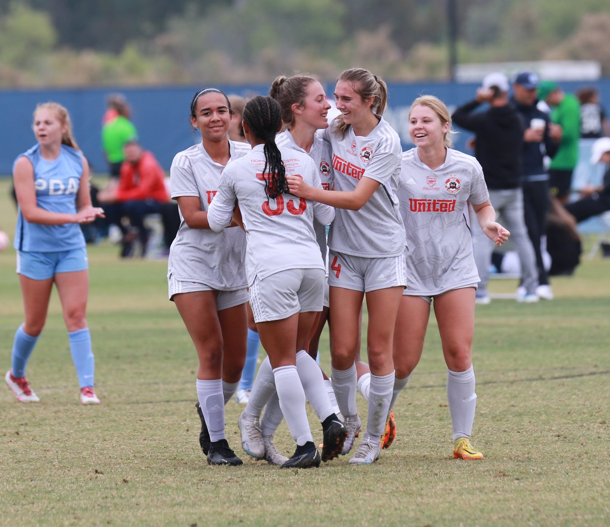 Kelly_walsh2025's tweet photo. No games this weekend but I can't wait for ECNL conference play to start next weekend in Jacksonville.  I love this team! @ECNLSoutheast @ECNLgirls @UnitedFA_ECNL @TopDrawerSoccer @PrepSoccer @ImYouthSoccer @TheSoccerWire @SoccerMomInt @JREskilson https://t.co/C9H73LmjvV