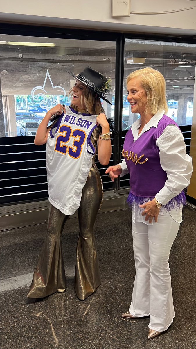 Kim Mulkey tweet media