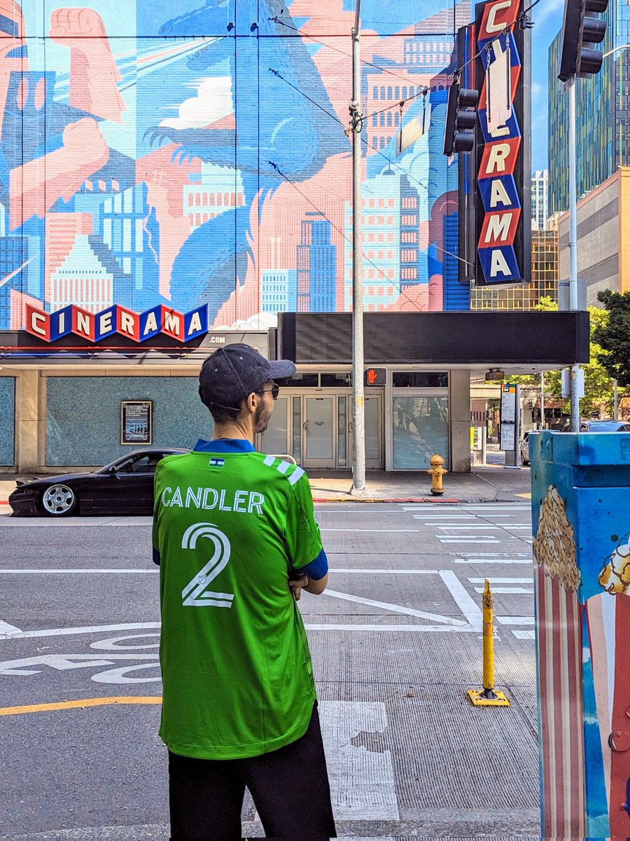ChrisJCandler's tweet photo. I wonder when you'll open your doors once more? @SIFFnews @SeattleCinerama https://t.co/mx18tOTKBy