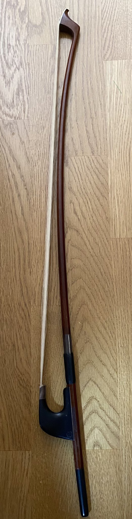 見逃し厳禁！おトクな コントラバス弓 Durrschmidt（オットーデアシュミット） Otto 弦楽器